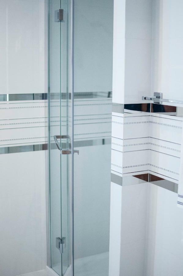 Cracow Jacuzzi Apartments - Silver Room Краков Экстерьер фото