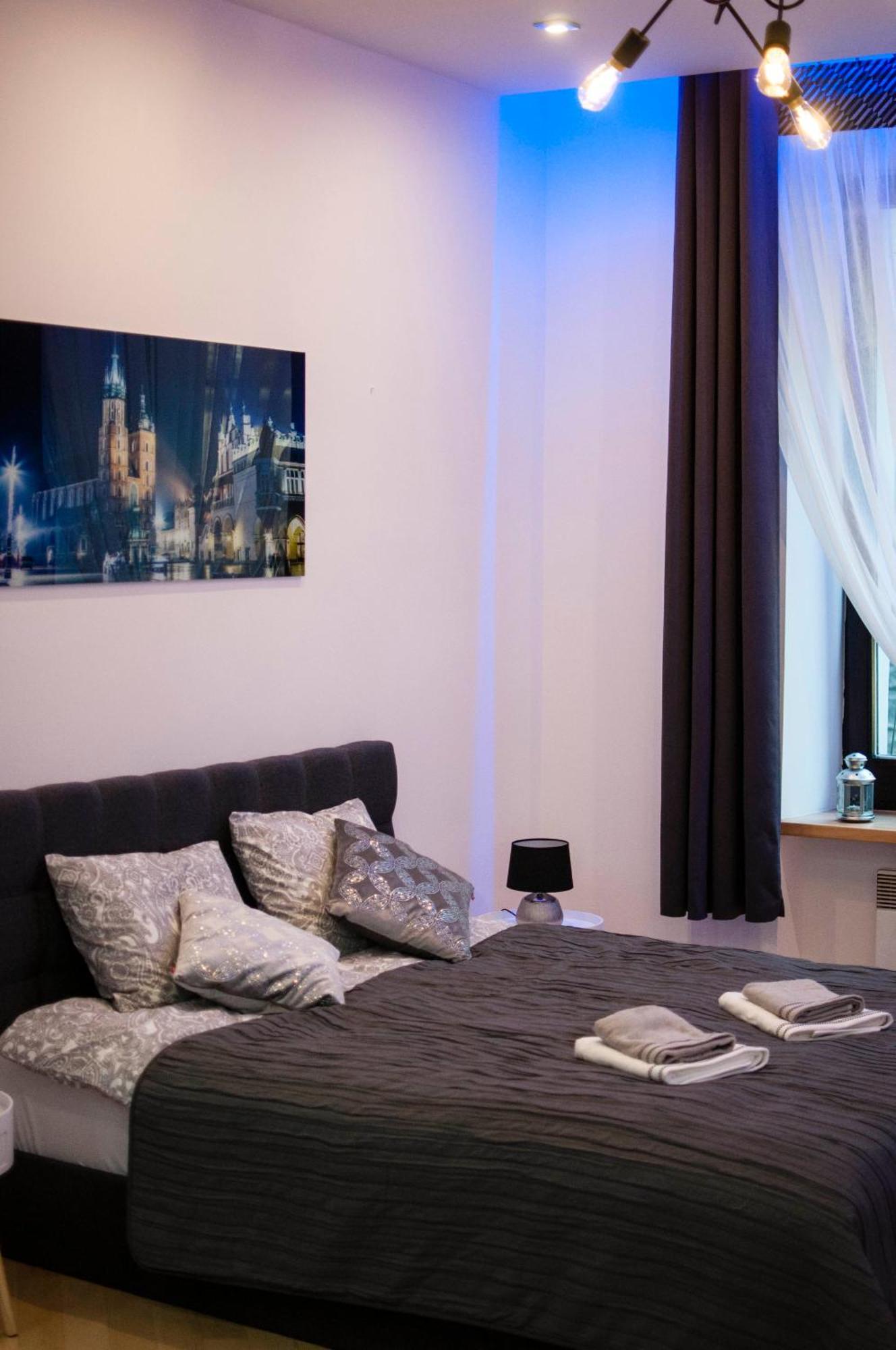 Cracow Jacuzzi Apartments - Silver Room Краков Экстерьер фото